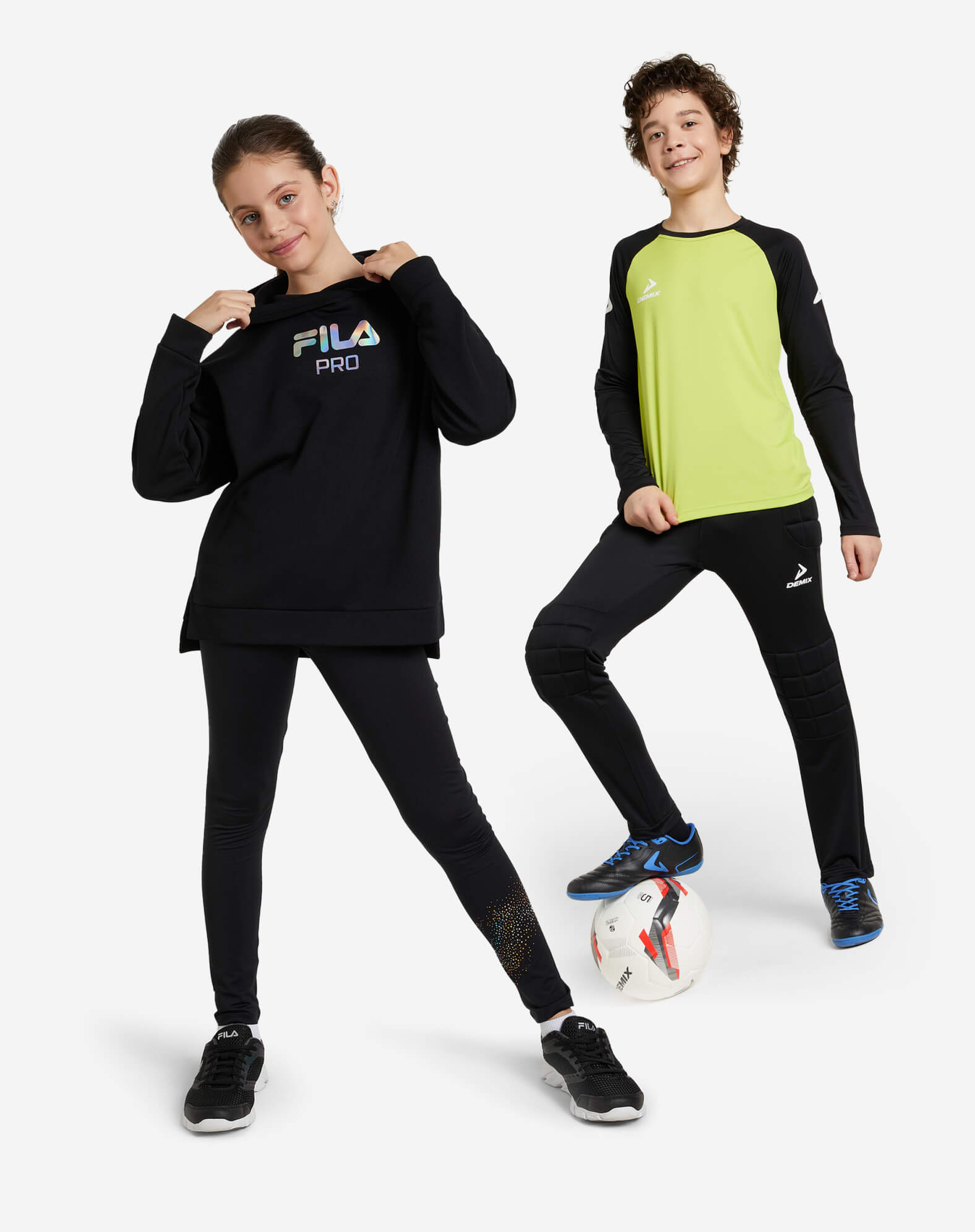 Sportmaster — спортивный магазин для всей семьи!